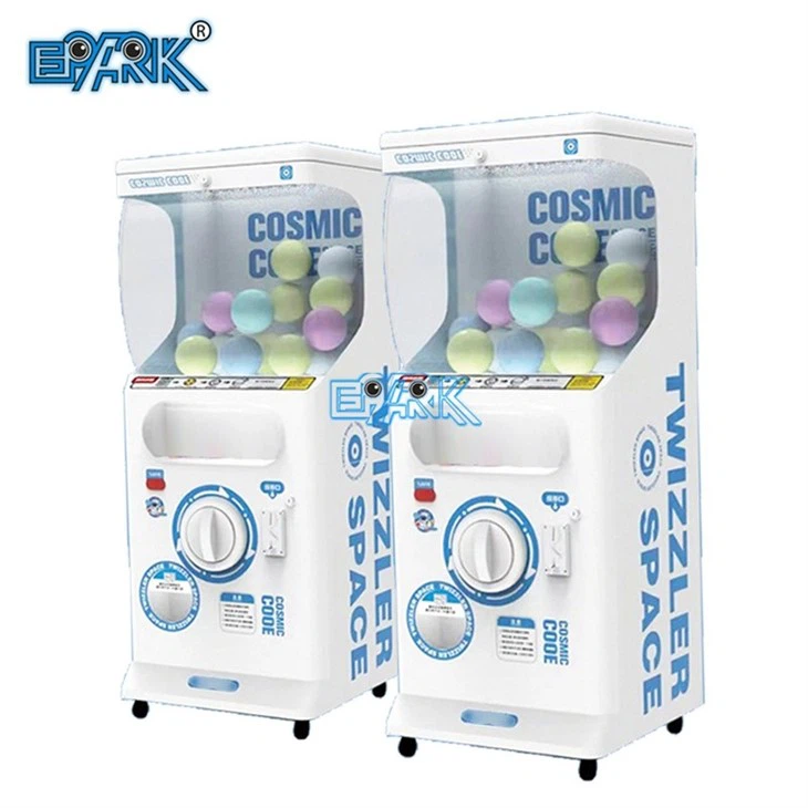 Cute Bear Capsule Toy Machine Vending Machine