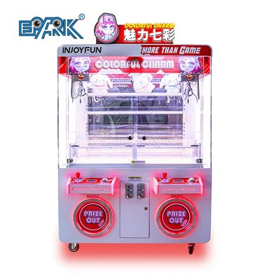 Bezaubernde, farbenfrohe Spielzeugkran-Klauenmaschine